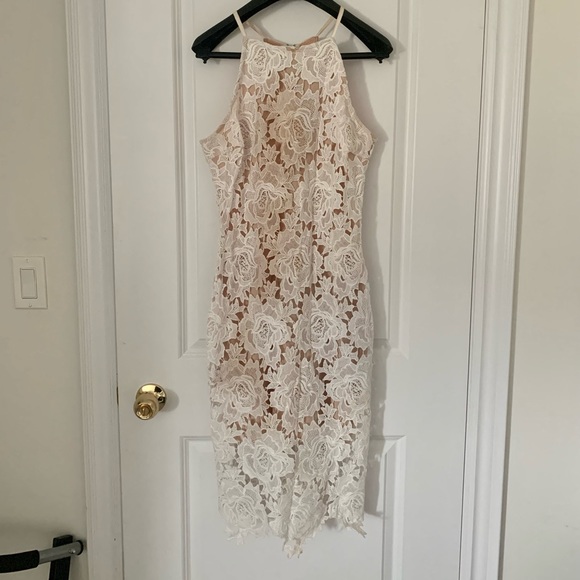 White and nude lace midi dress with tan lining - Picture 2 of 4